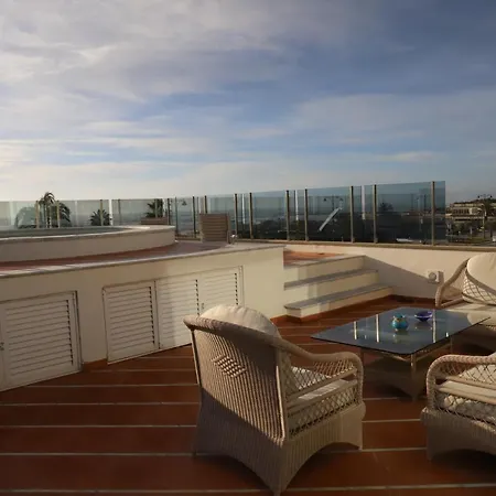 Casa Magniflex - Sea View Flat With Swimming Pool Апартаменты *